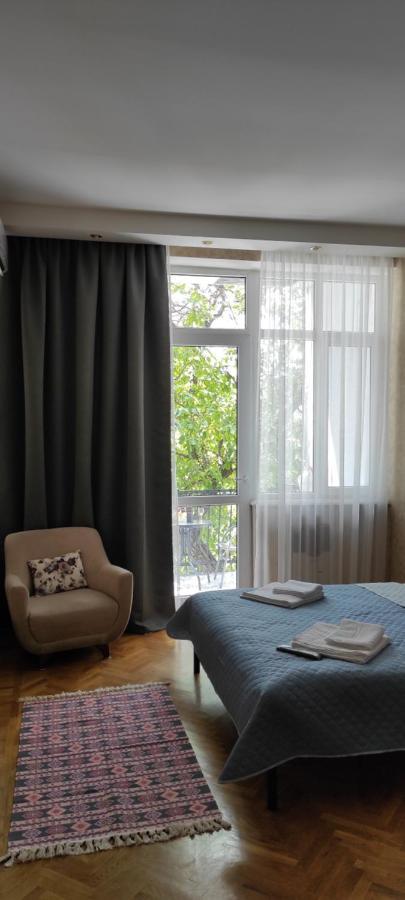 Tranquil Apartment In Vake Tbilisi Exteriér fotografie