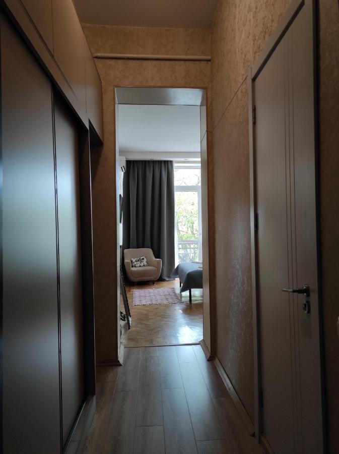Tranquil Apartment In Vake Tbilisi Exteriér fotografie