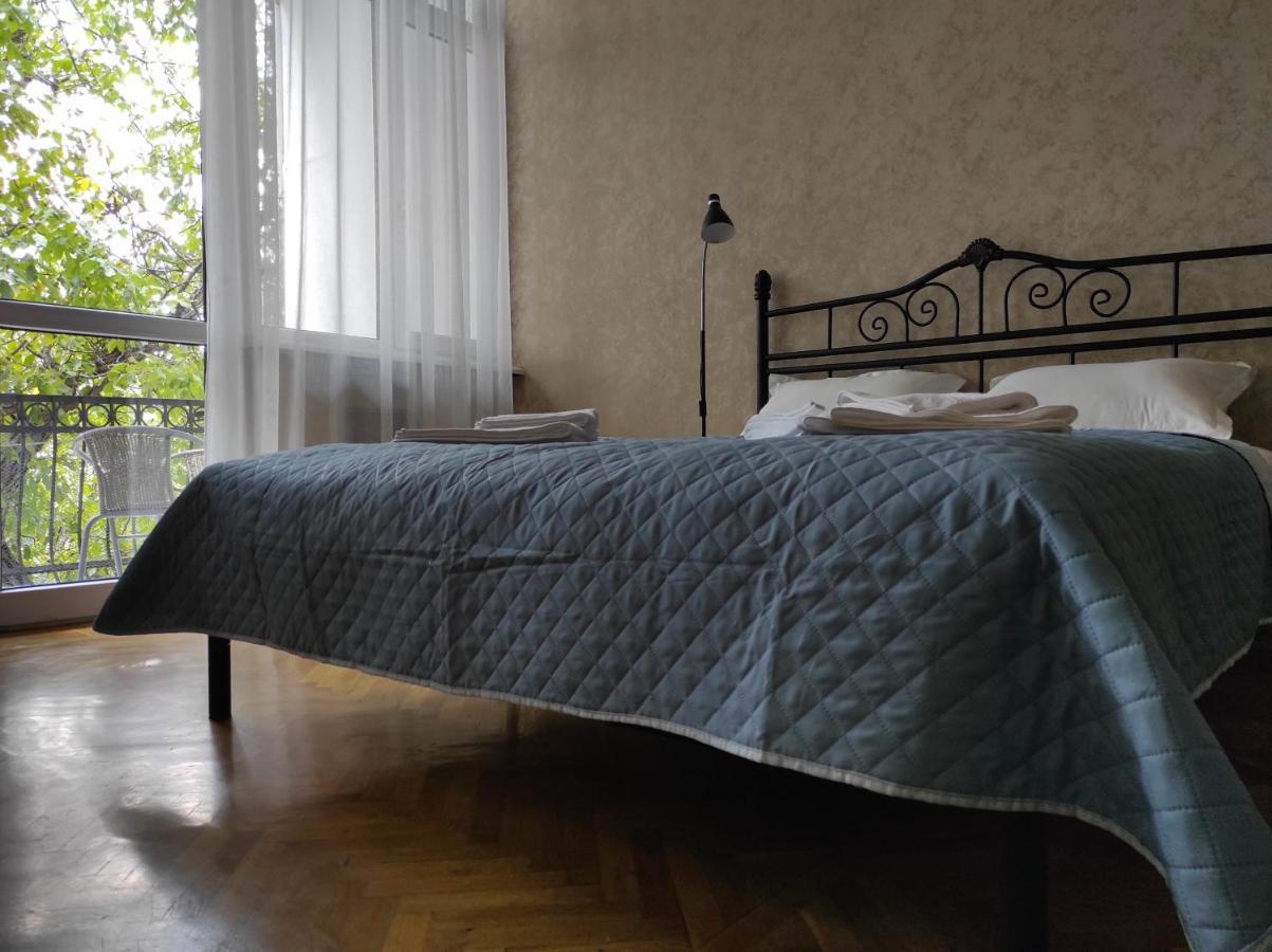Tranquil Apartment In Vake Tbilisi Exteriér fotografie